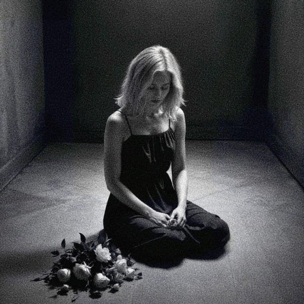 The Velvet Lens Front Page 11 toxic relationship manipulation tactic that combines ghosting and gaslighting leaving women confused, self-doubting, and questioning their own reality